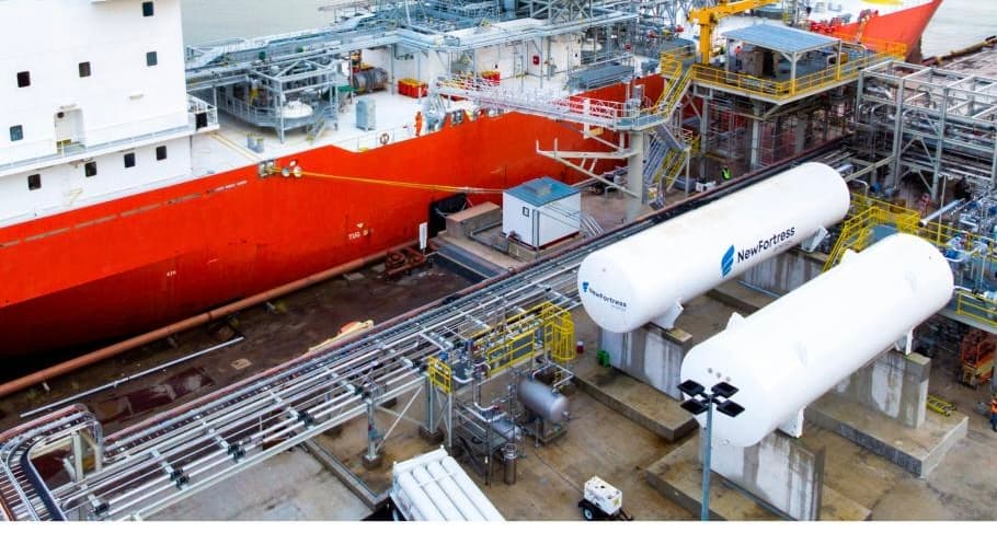 New Fortress deja de suplir gas a generatrices en San Juan