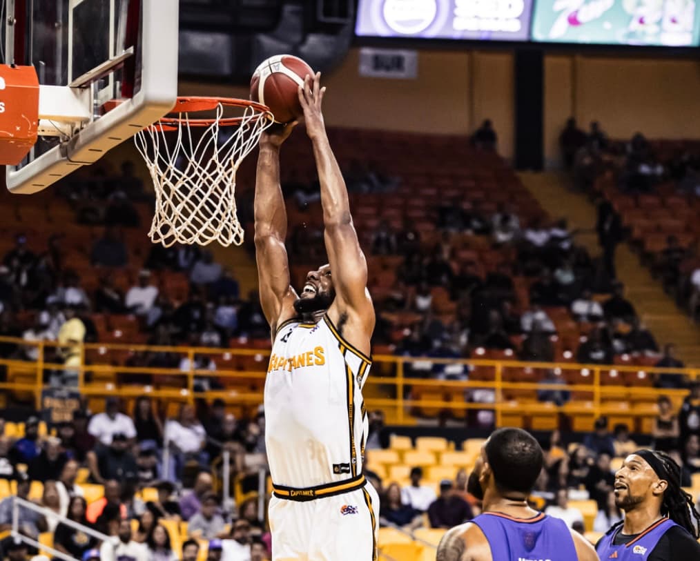 Capitanes le sacan el juego a los Cangrejeros 