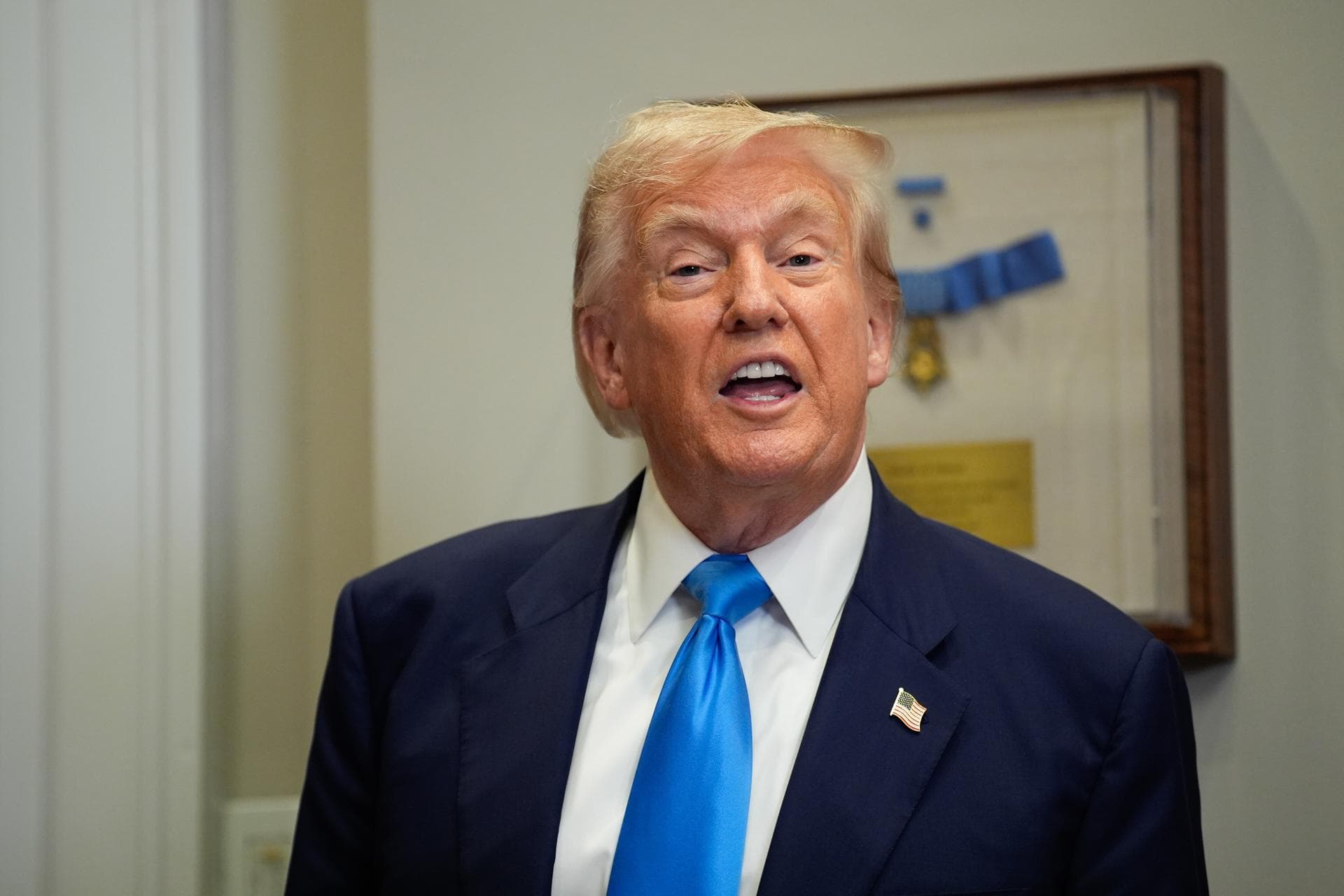 Trump pospone otros 90 días los aranceles a México