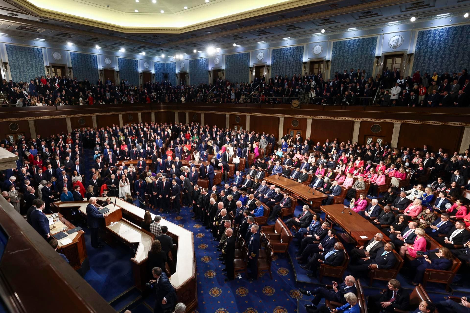 El Senado aprueba abrir debate del presupuesto de Trump
