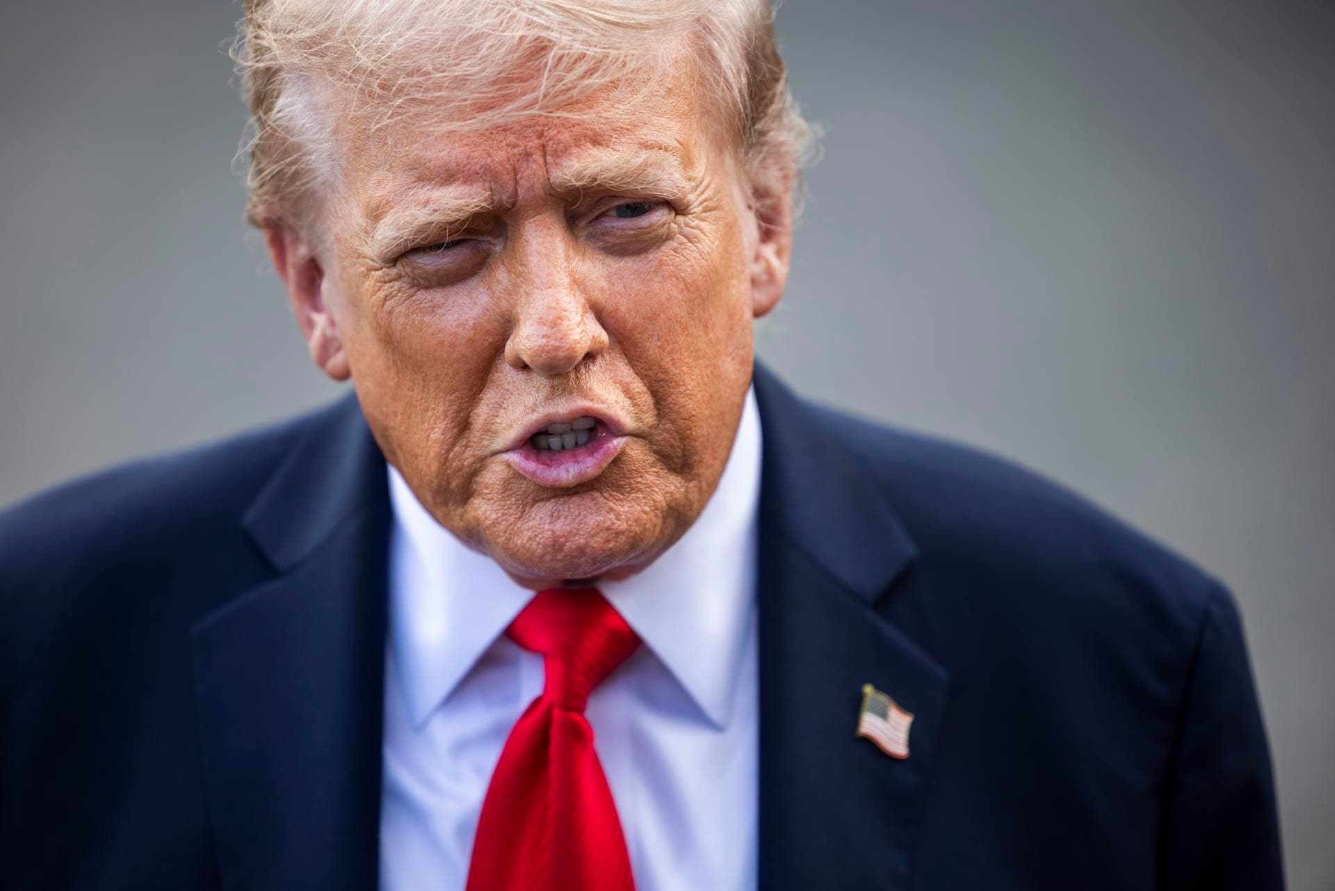 Trump dice que la violencia política es un problema de la izquierda