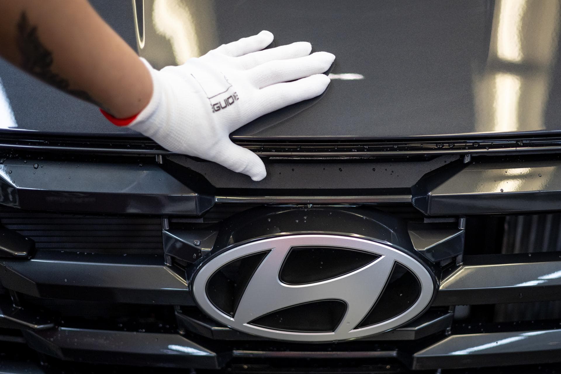 Mega redada de inmigrantes en planta de Hyundai en Georgia 