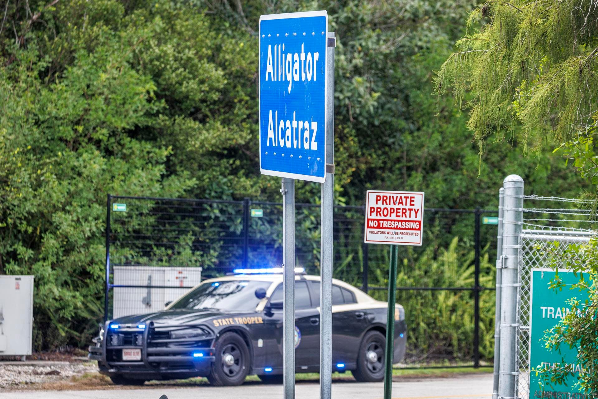 Corte de Apelaciones suspende orden para desmantelar 'Alligator Alcatraz'