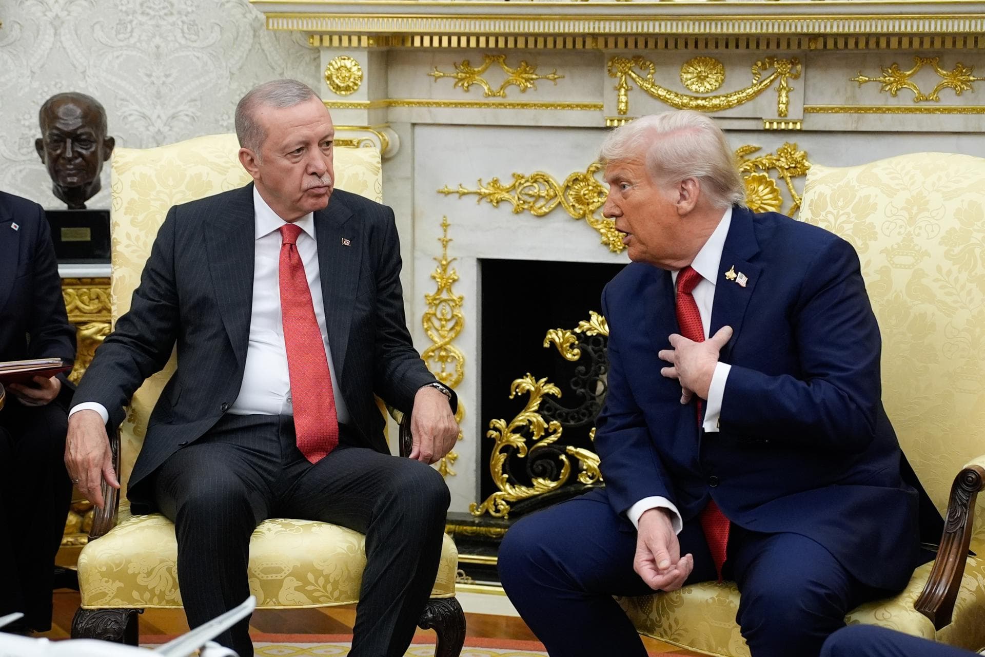 Trump le dice a Turquía que deje de comprar petróleo a Rusia