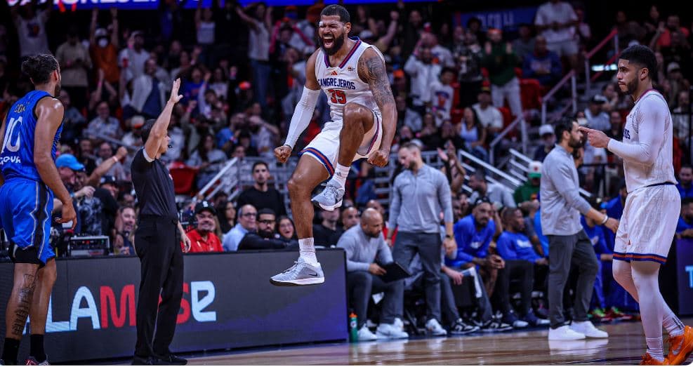 Cangrejeros le ganan a los Vaqueros