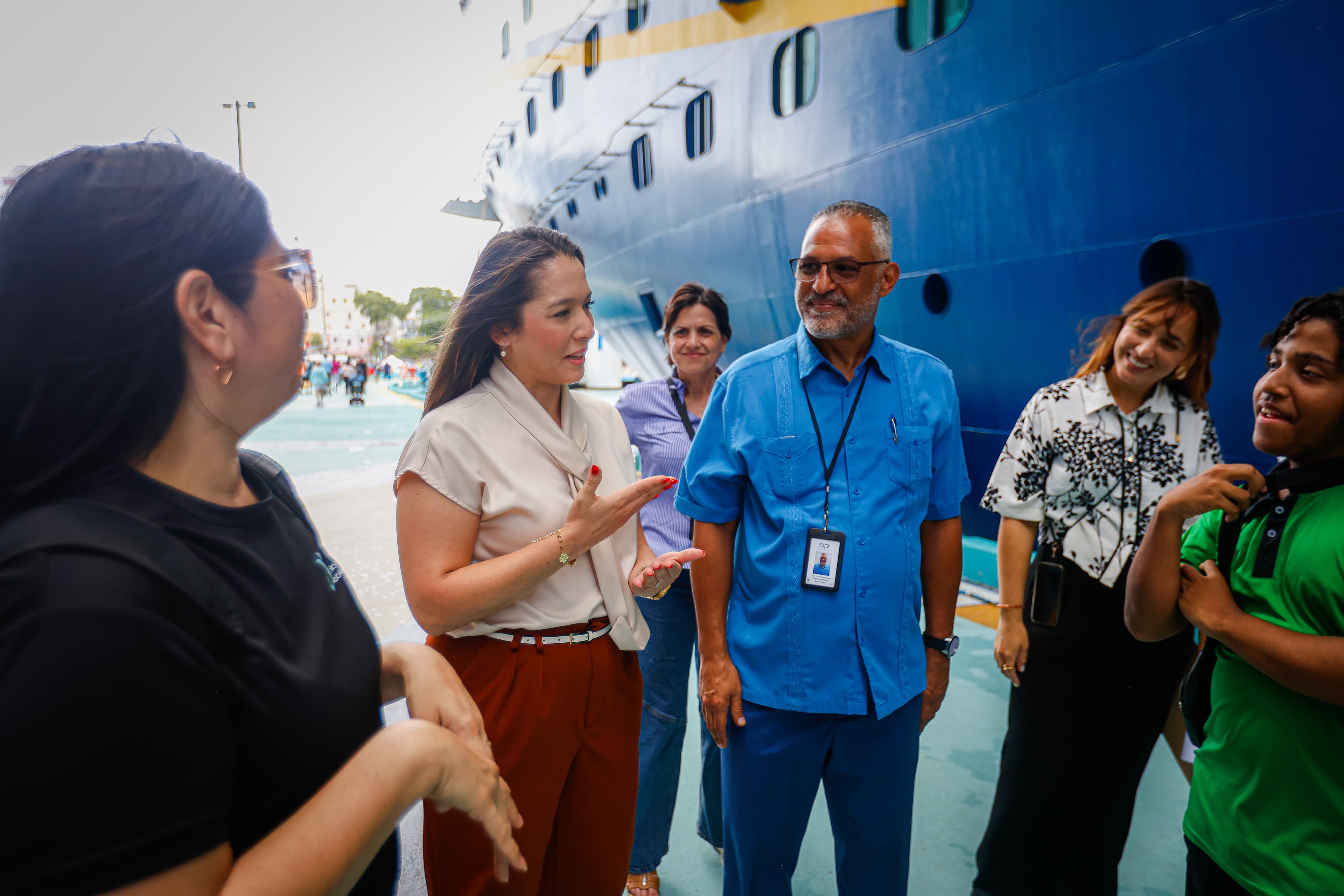 Turismo impulsa experiencia inclusiva en colaboración con Carnival Corporation