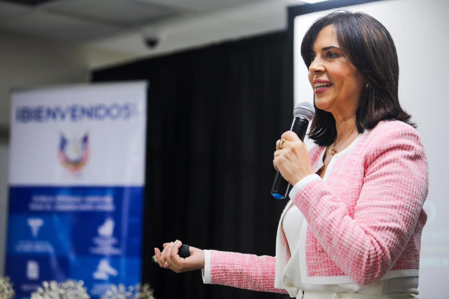 Gobernadora nombra a Carmen Vega Fournier como Contralor de Puerto Rico