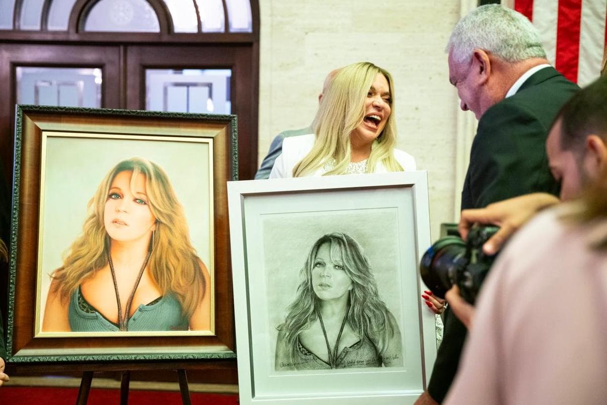 Senado rinde homenaje a la cantante Ednita Nazario