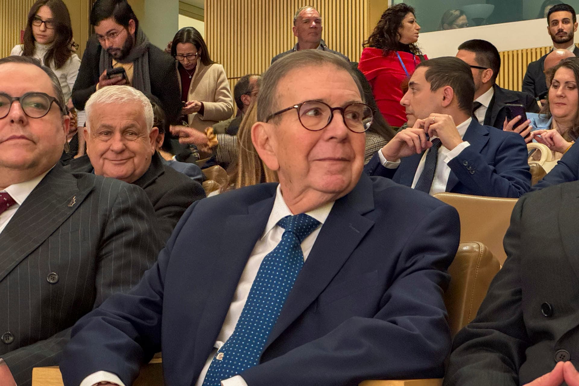 Edmundo González pide la liberación de presos políticos para la normalización de Venezuela