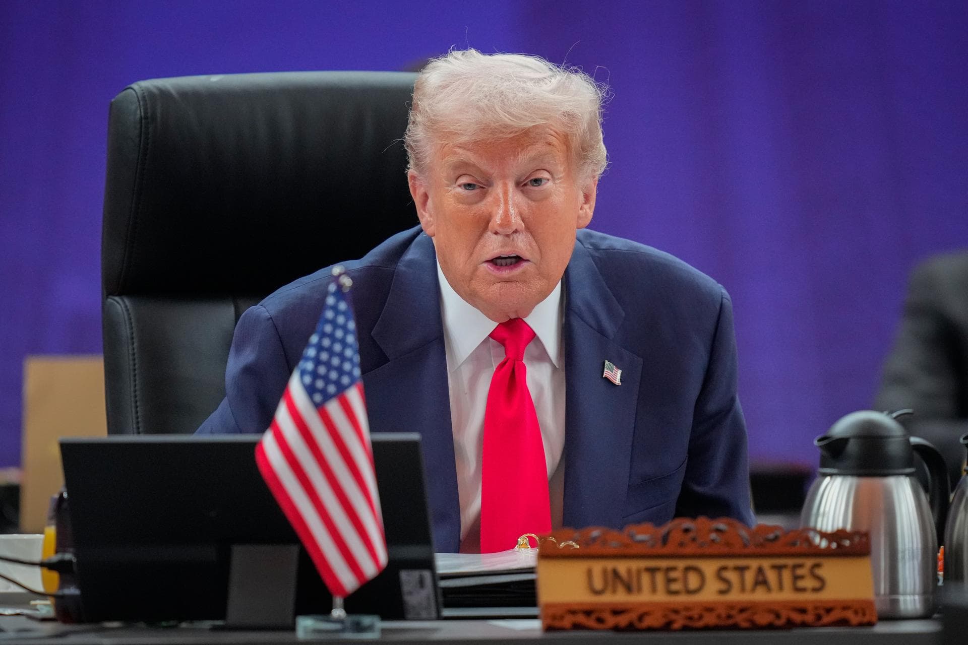 Trump se reúne con Lula y firma acuerdos comerciales y de paz con el Sudeste Asiático