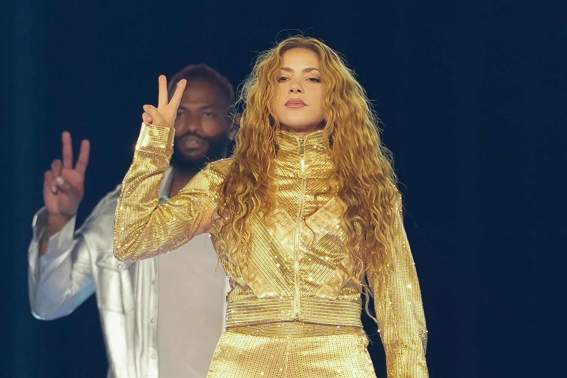 'Dai Dai' de Shakira y el nuevo disco de Gracie Abrams tientan los tronos de Quevedo