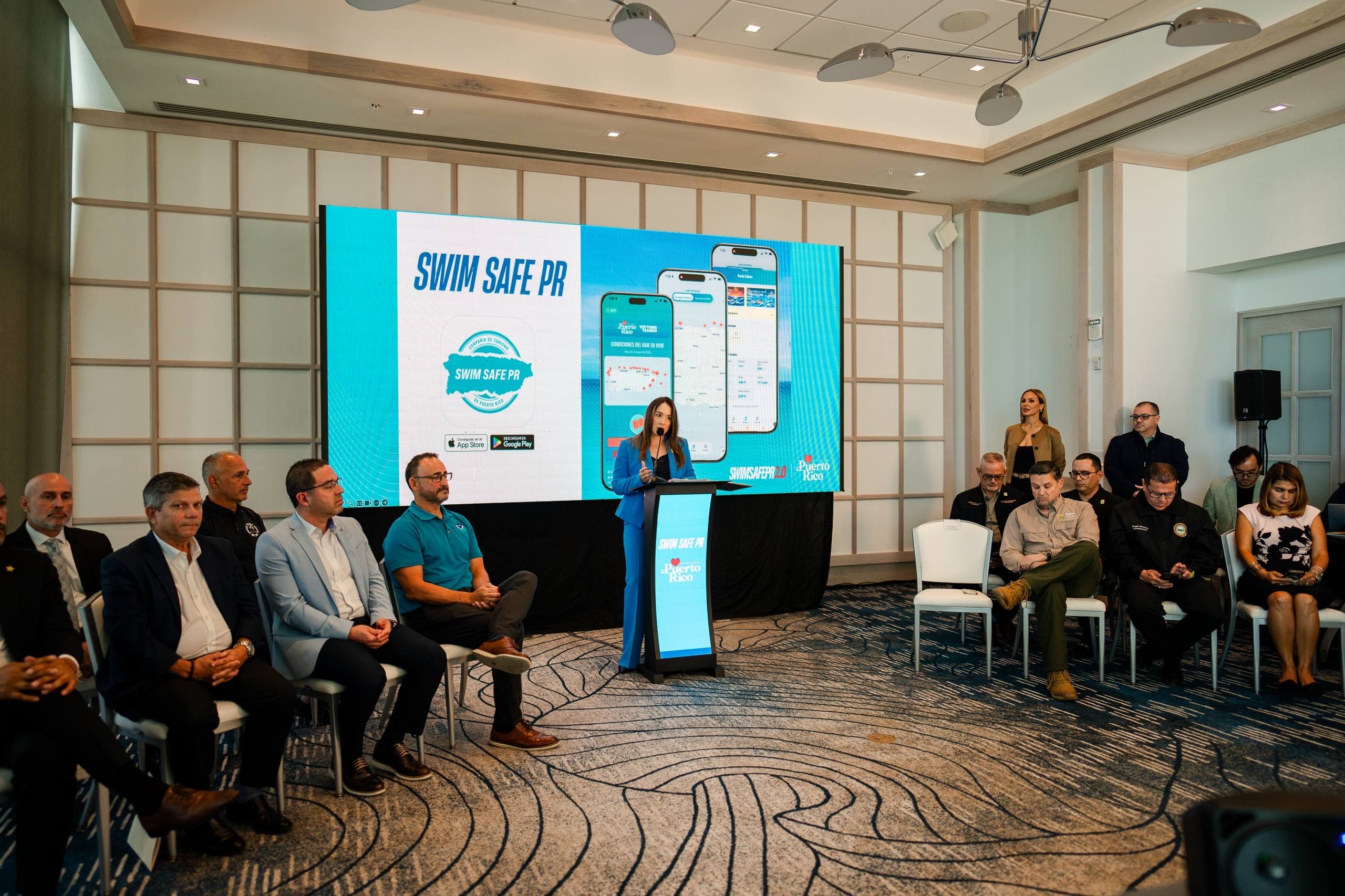 Turismo presenta aplicación con alertas para playas, ríos y corrientes