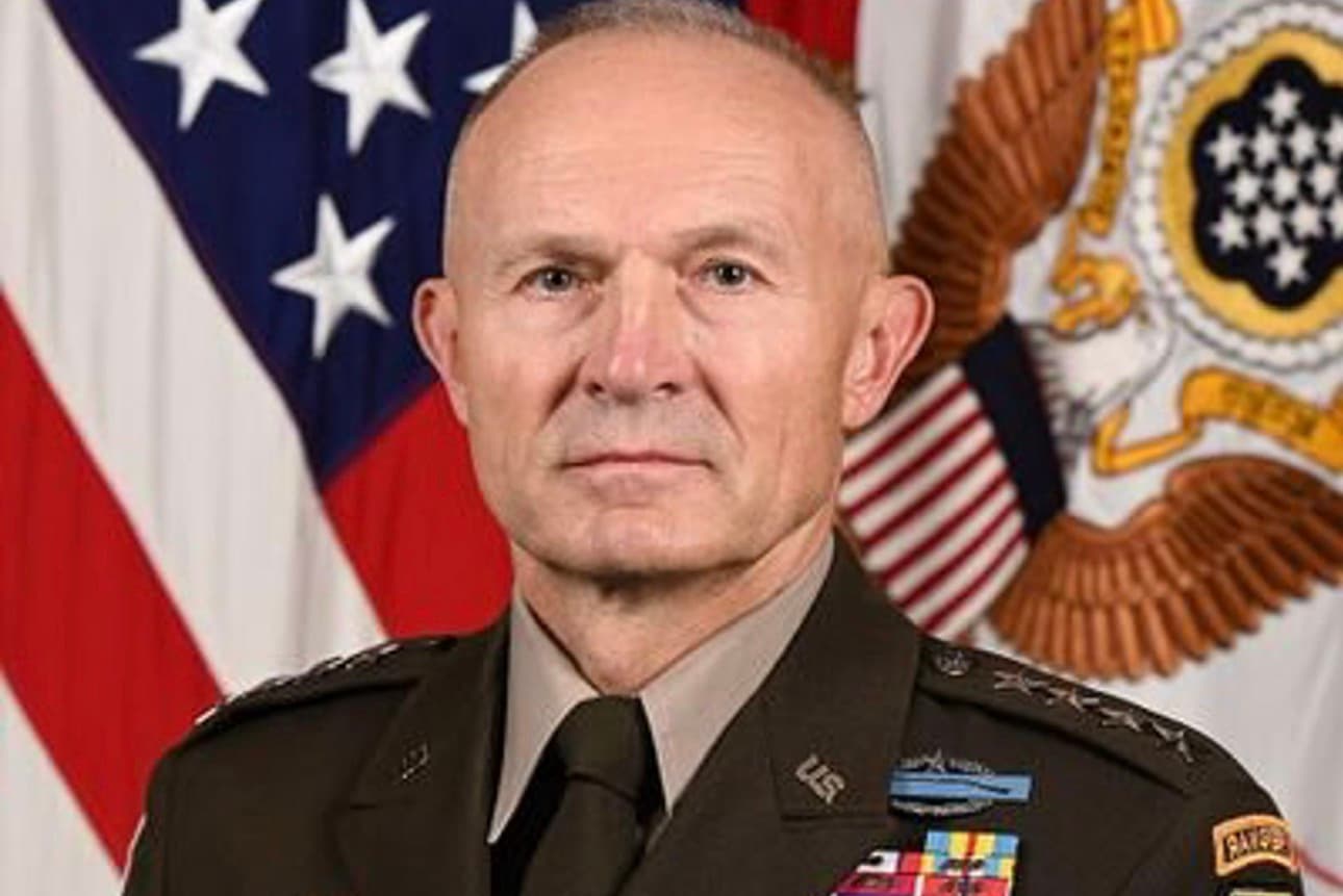 Destituyen al jefe del Estado Mayor de EE.UU. en plena guerra de Irán