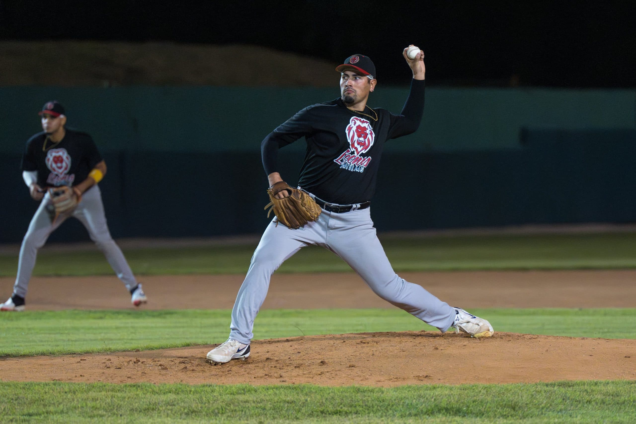 Patillas le gana a los Mulos de Juncos