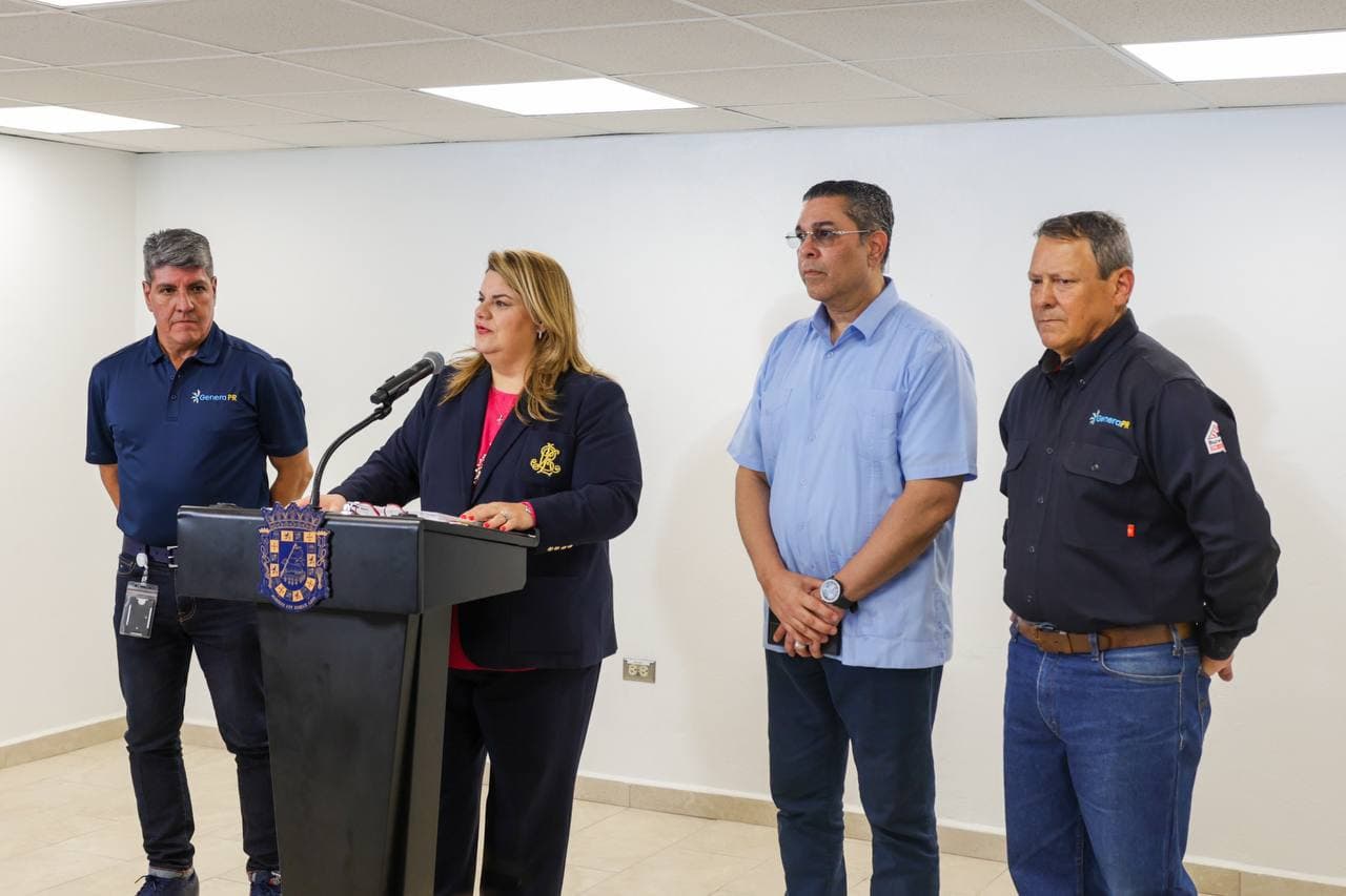Gobernadora arremete contra aseguradoras