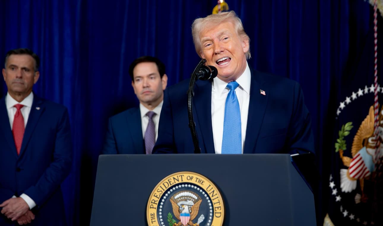 Trump advierte a Delcy Rodríguez de que si no actúa bien acabará peor que Maduro