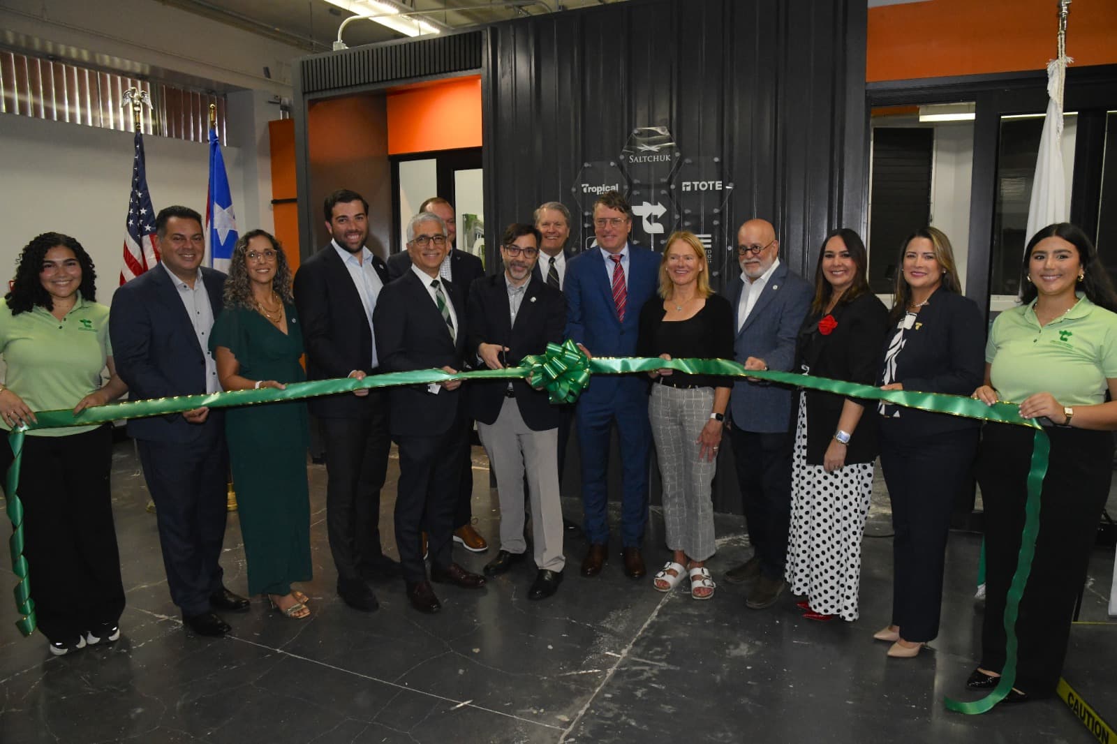Inauguran Centro de Excelencia para Transportación y Logística