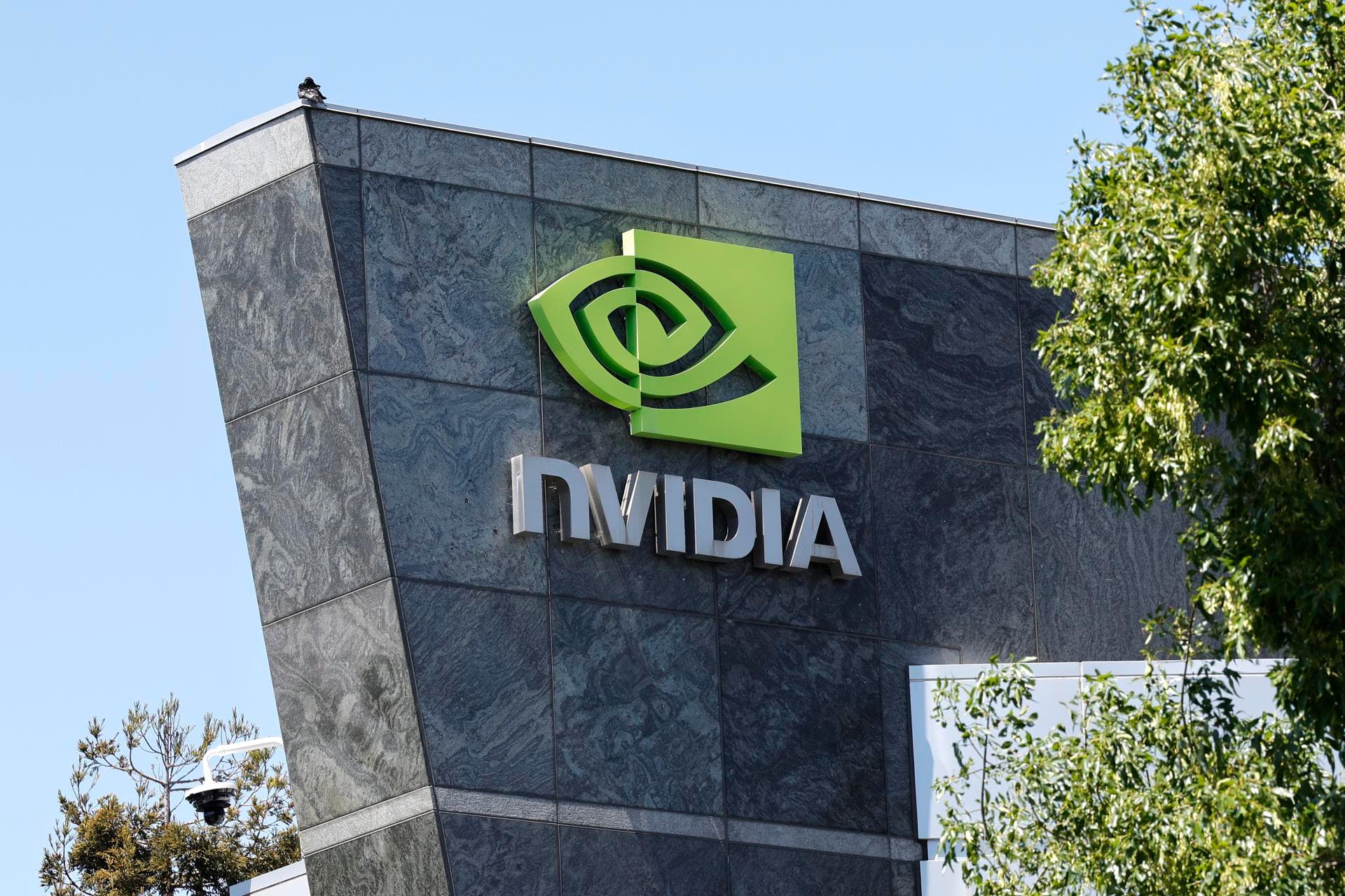Logran acuerdo histórico para venta de chips en China