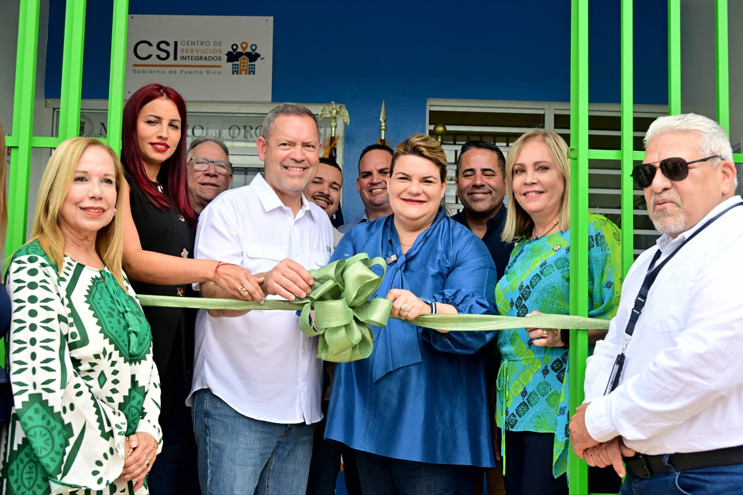 Gobernadora inaugura centro de servicios y mejoras a infraestructura de aguas en Orocovis