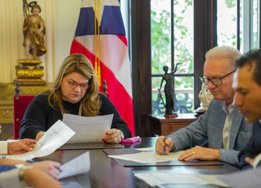 Junta de Supervisión presenta presupuesto elaborado en conjunto con la Gobernadora