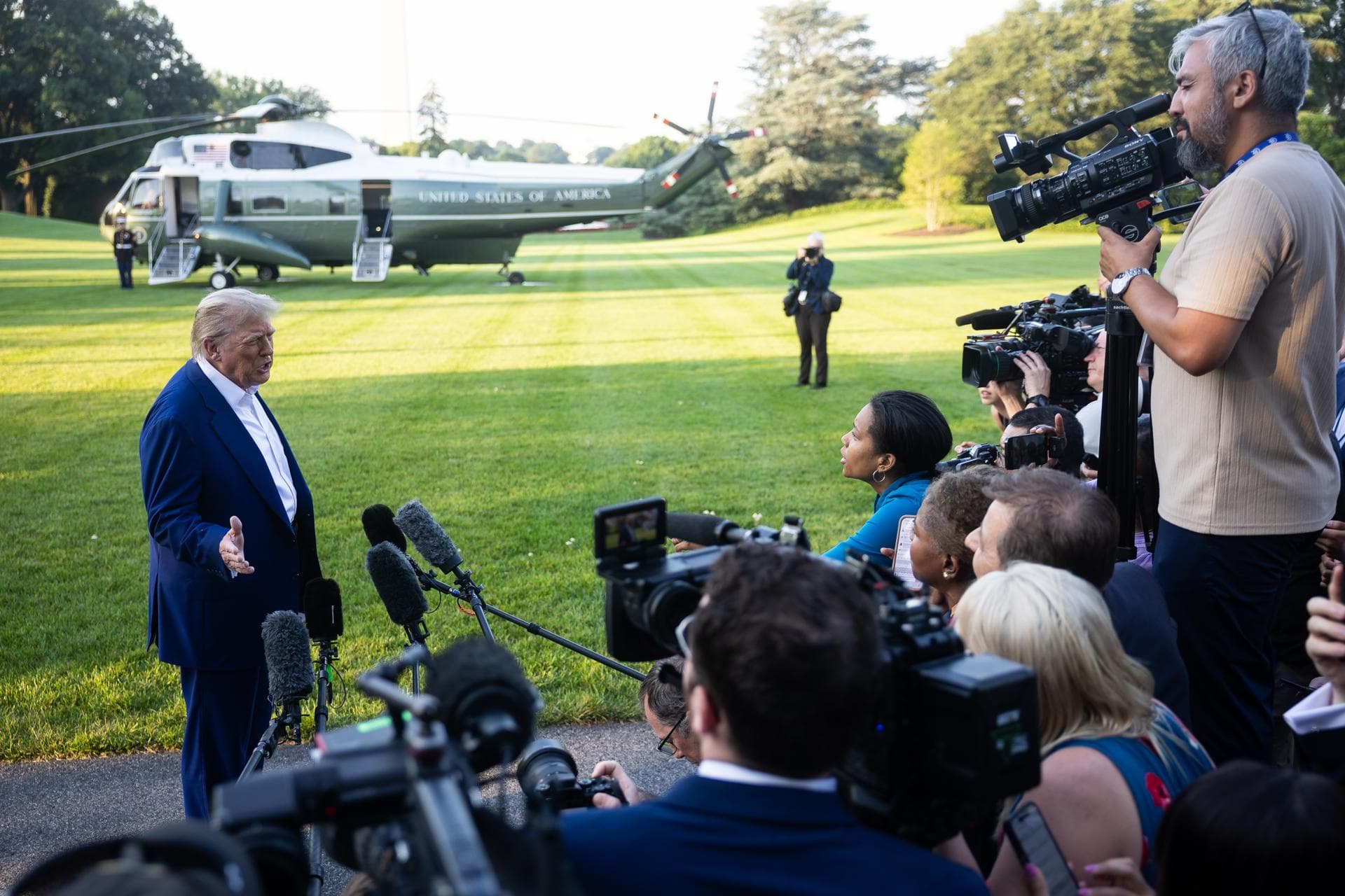 Trump habla con el presidente ruso sobre Irán 