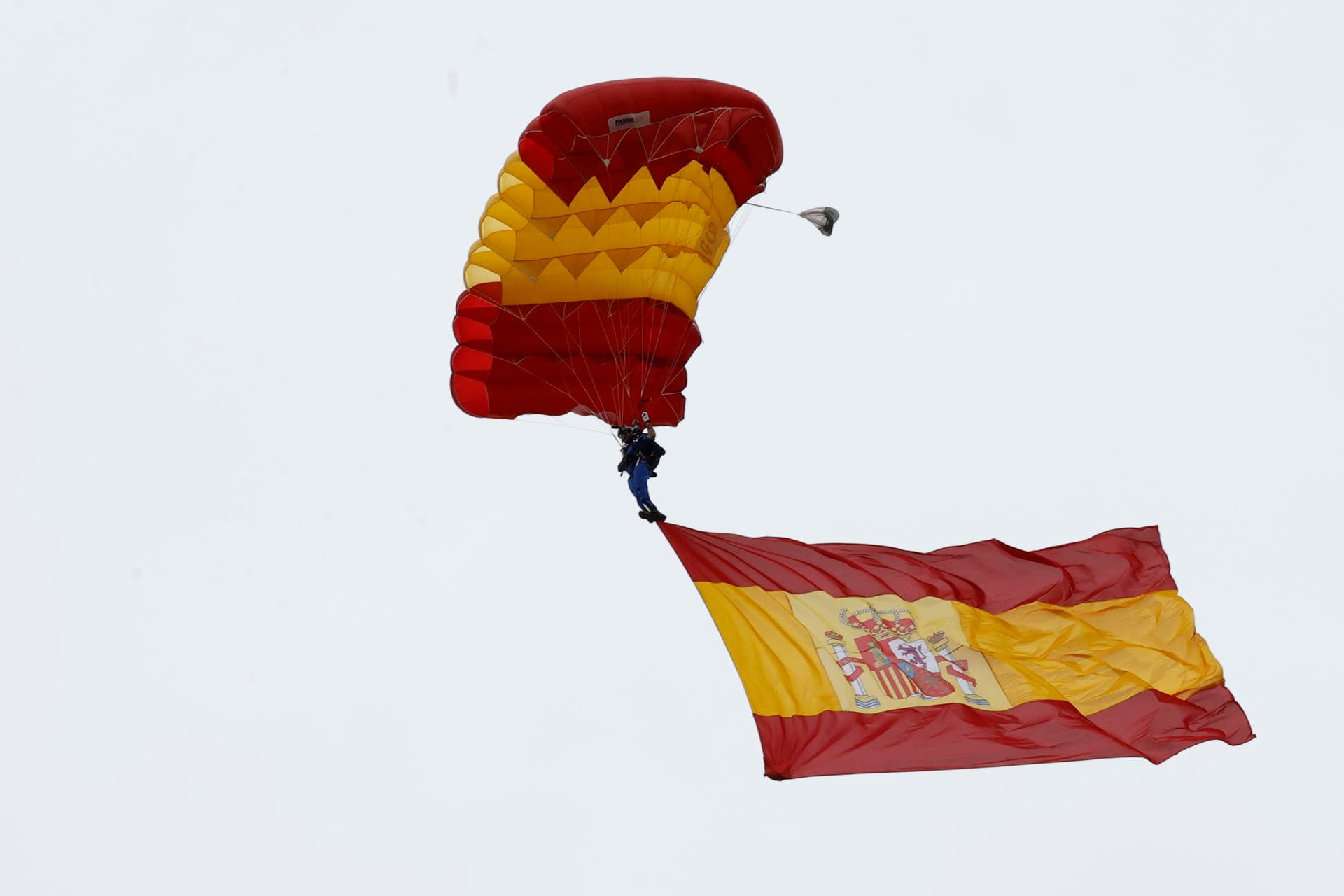 España celebra su Fiesta Nacional con un desfile militar