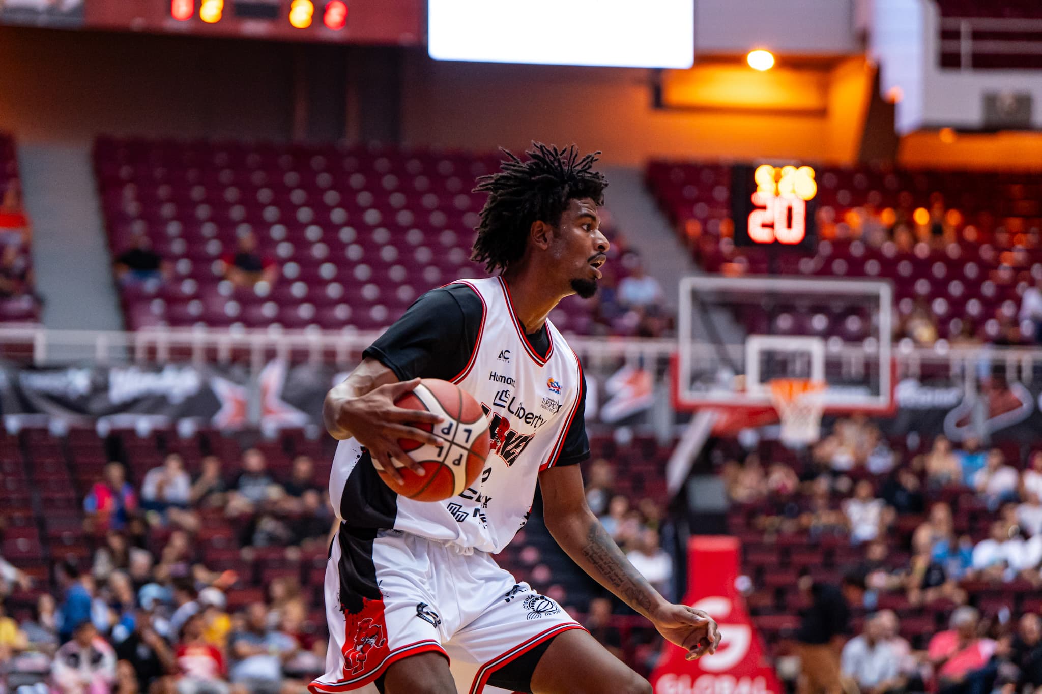 Piratas siguen calientes en el BSN 