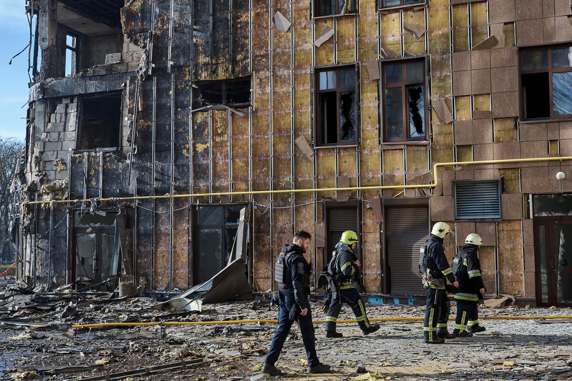 Rusia ataca a plena luz del día con misiles y drones varias regiones del centro de Ucrania
