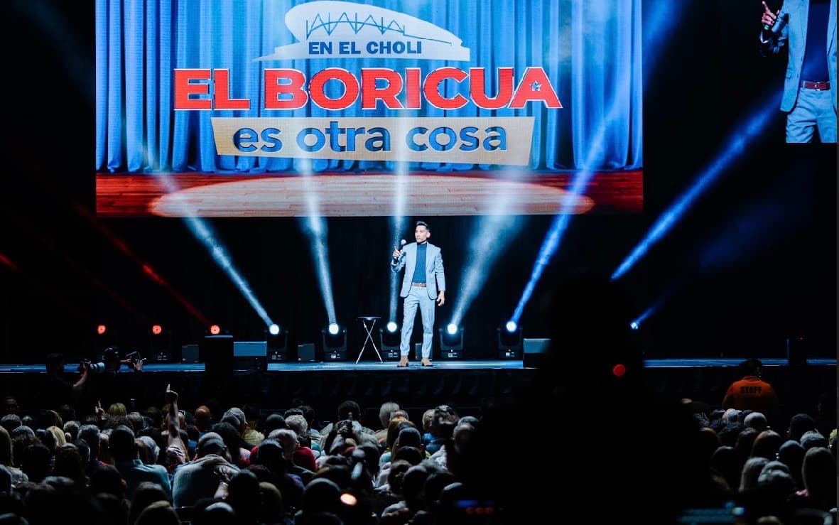 Gaby Alicea celebró 20 años de trayectoria en el Coliseo José Miguel Agrelot