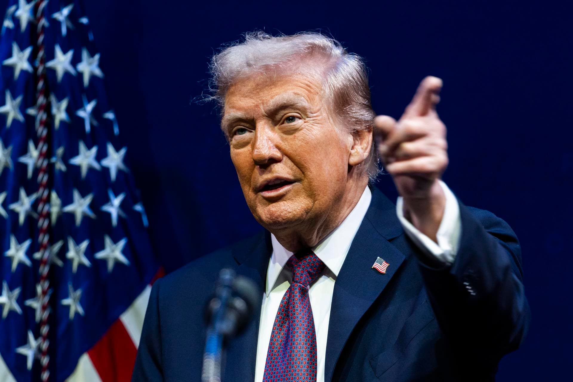 Tribunal permite a Trump cortar fondos a Planned Parenthood