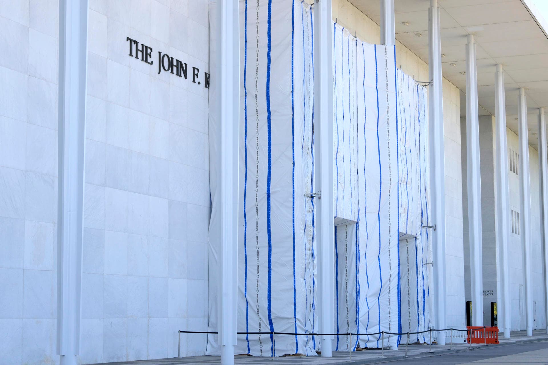 Trump cierra el Kennedy Center porque le impiden ponerle su nombre