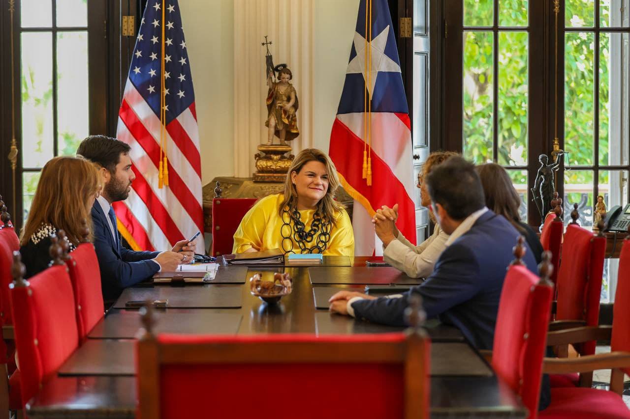 Gobernadora se expresa sobre vehículos todoterreno 