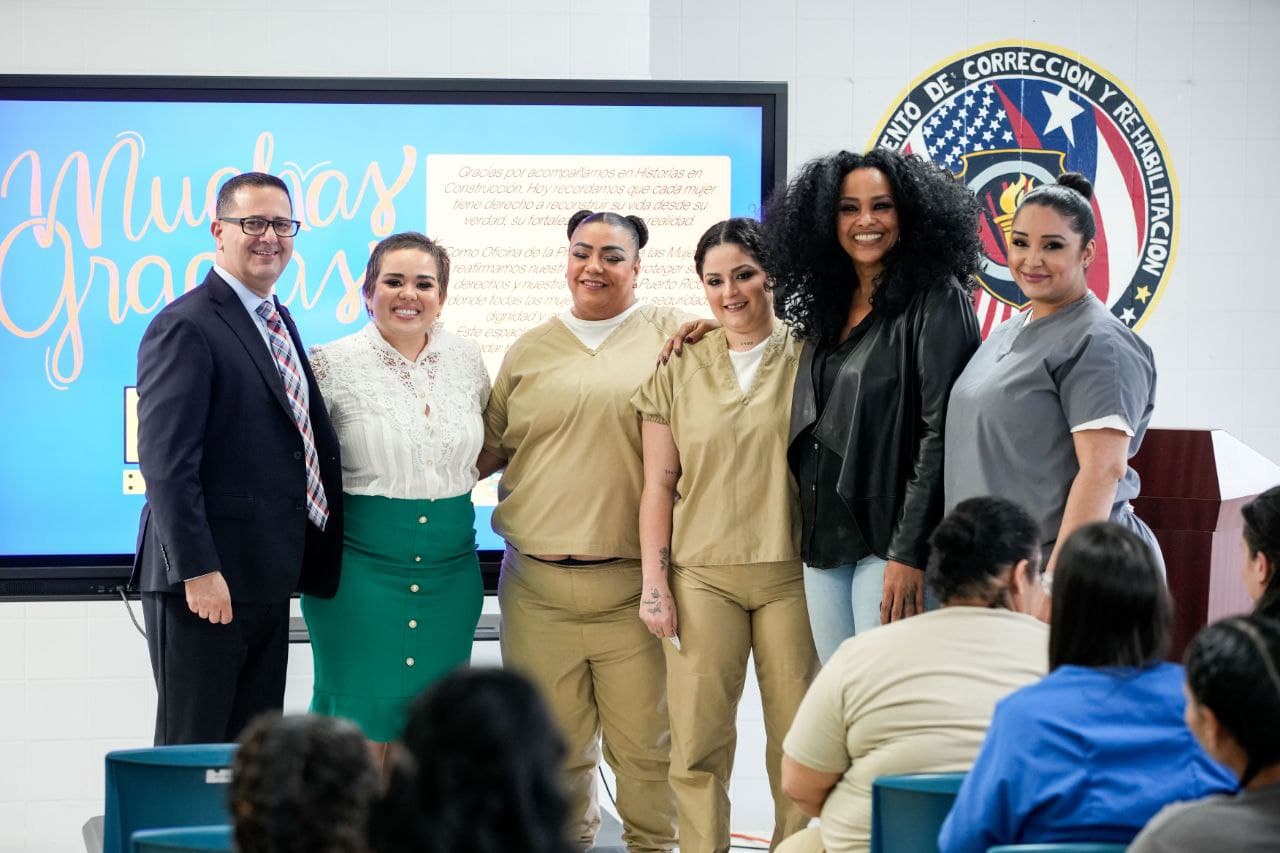 Inicio de 16 Días de Activismo en Cárcel de Mujeres con actividad “Historias en Construcción”