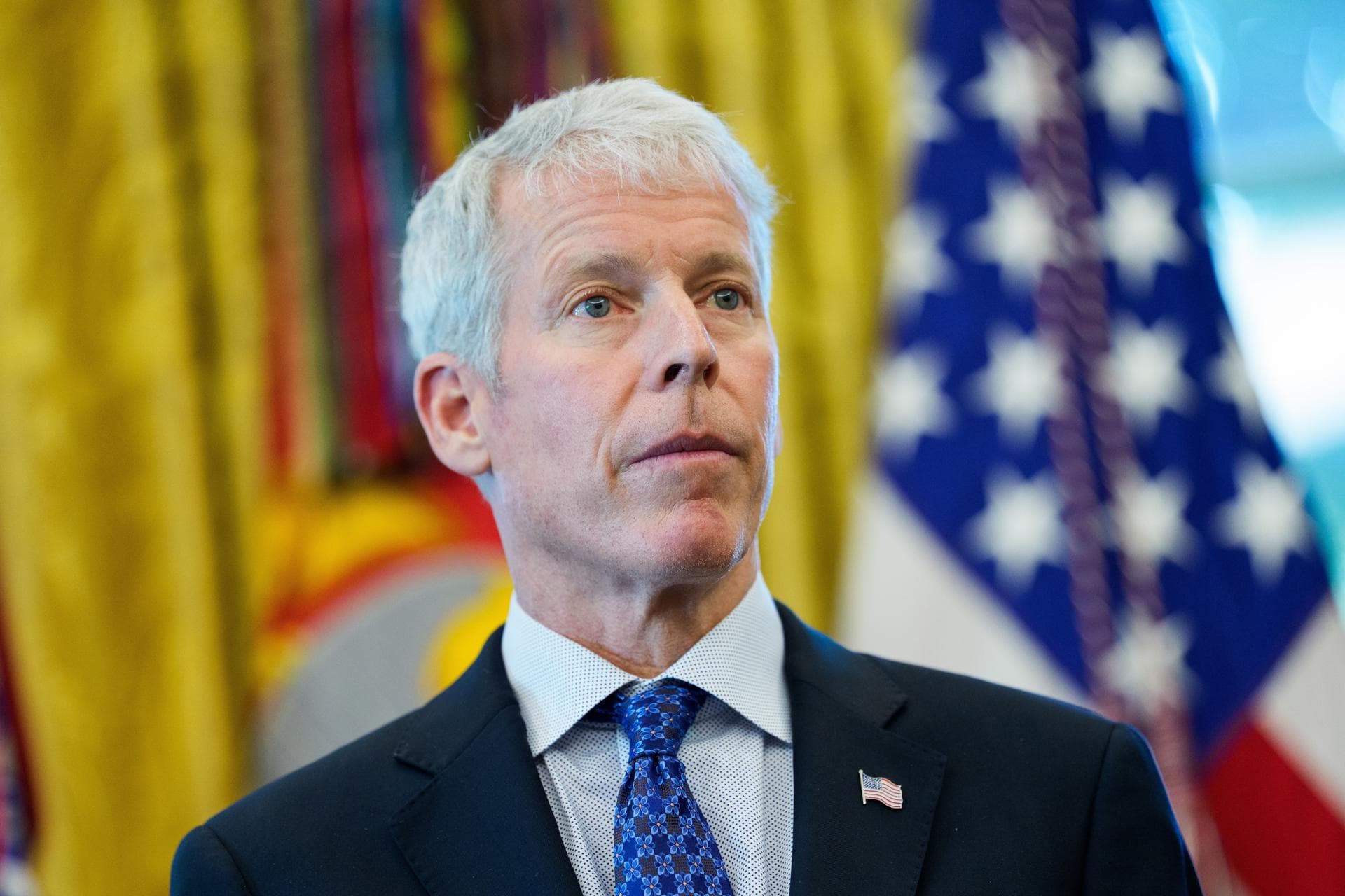 EE.UU. advierte que controlará la venta de petróleo de Venezuela por tiempo "indefinido"