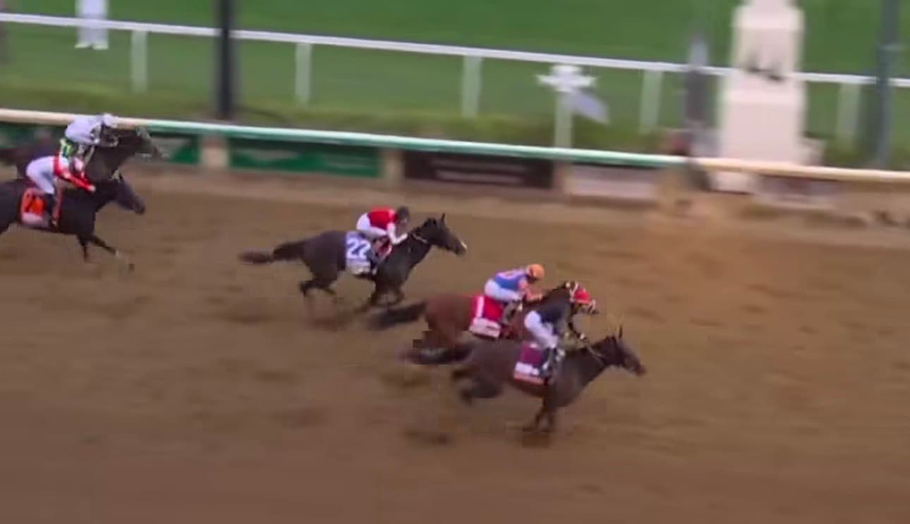 El puertorriqueño José Ortiz gana el Derby de Kentucky con 'Golden Tempo'