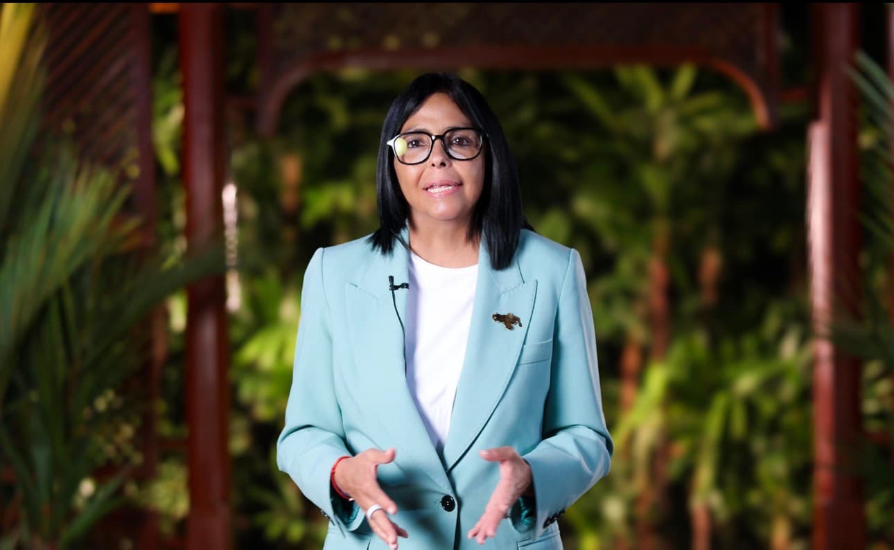 Delcy Rodríguez informa que el acuerdo petrolero con EE.UU. tendrá una vigencia de 25 años