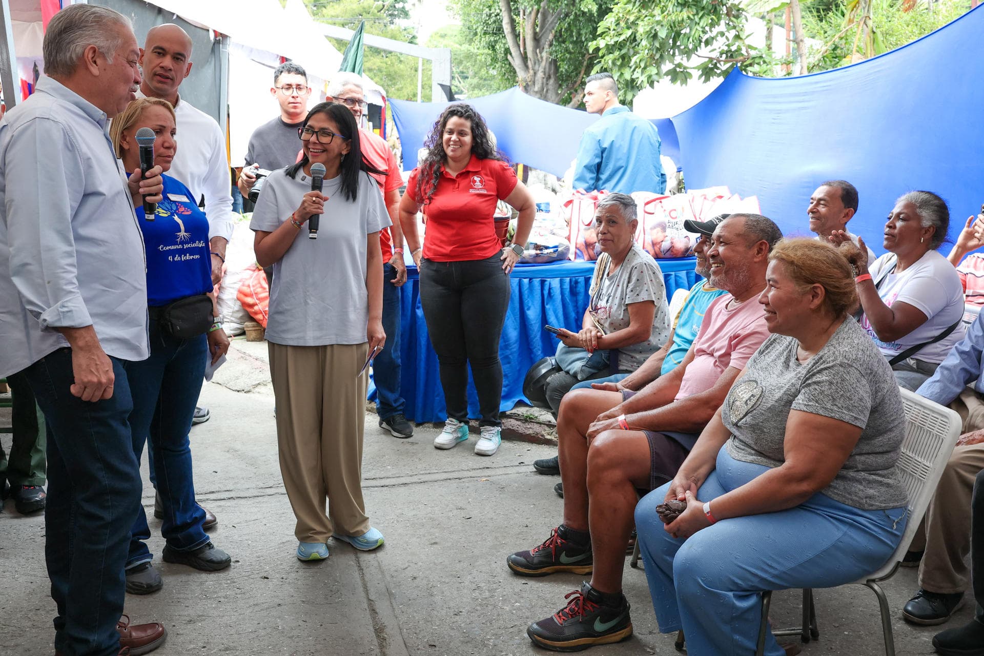 [VIDEO] Delcy Rodríguez: "Aquí manda el pueblo venezolano y hay un Gobierno, el de Nicolás Maduro"