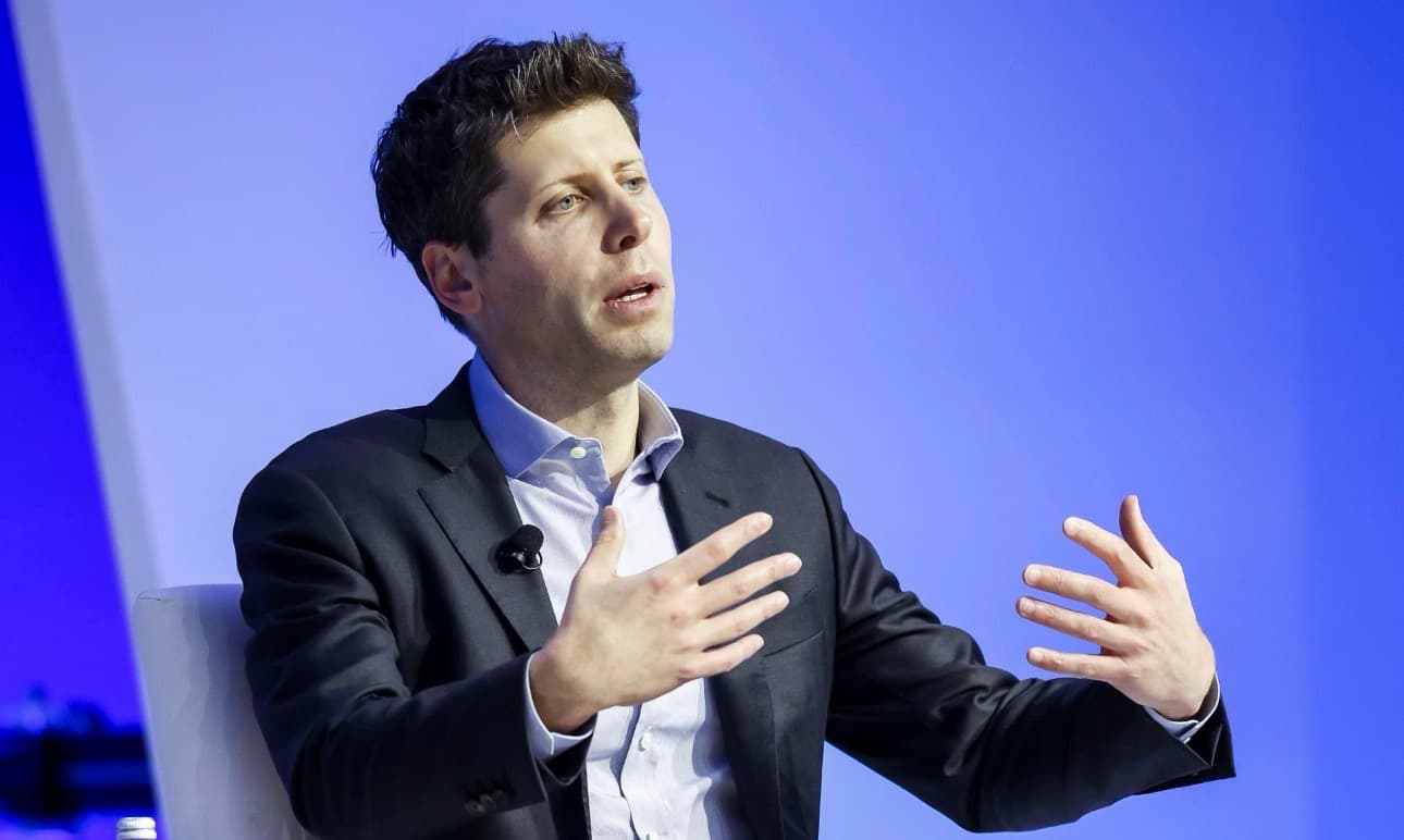 Sam Altman (OpenAI) advierte de que se puede perder el "control del futuro" ante la IA