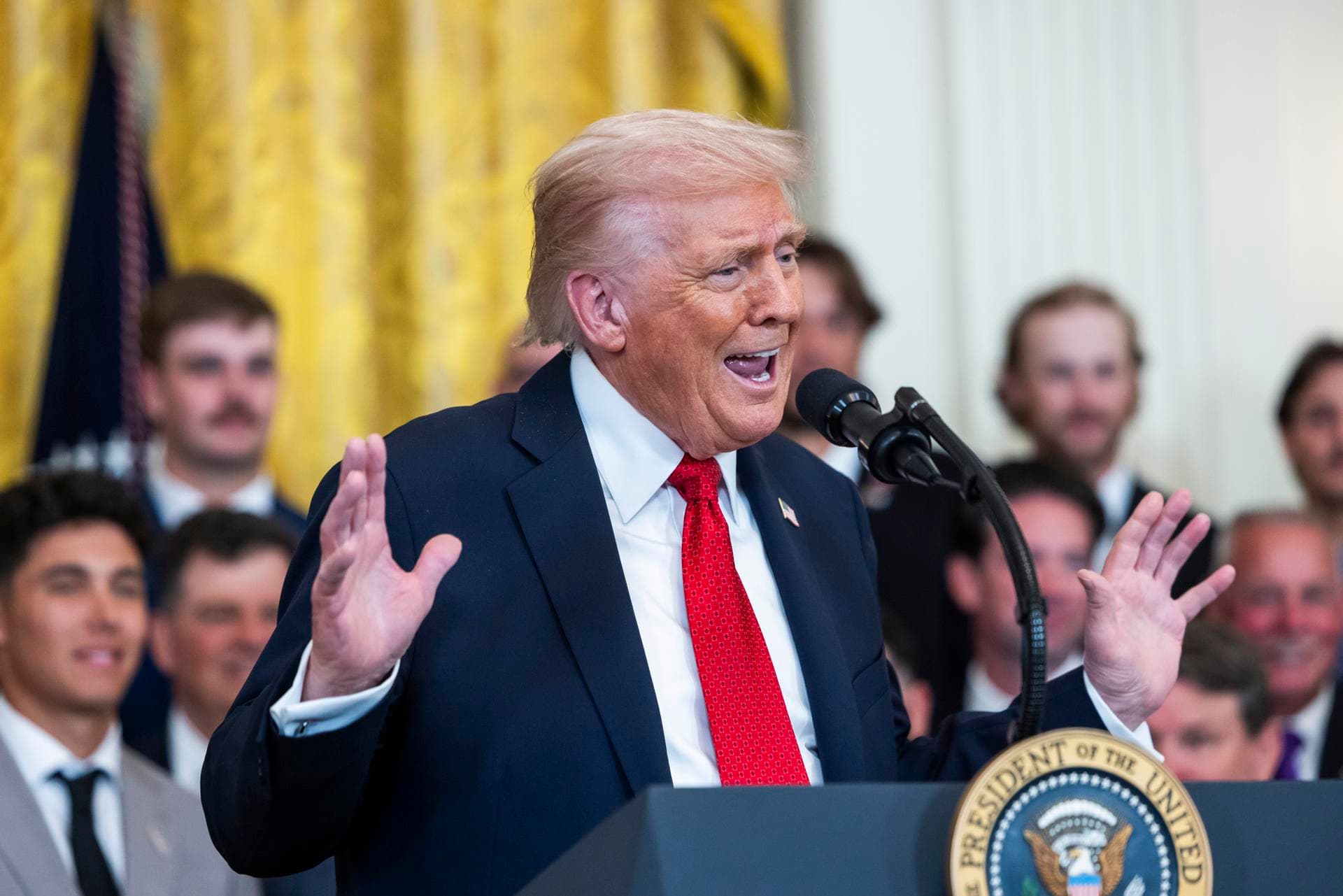 Trump advierte a Hamás que hay países dispuestos a entrar en Gaza si viola el plan de paz