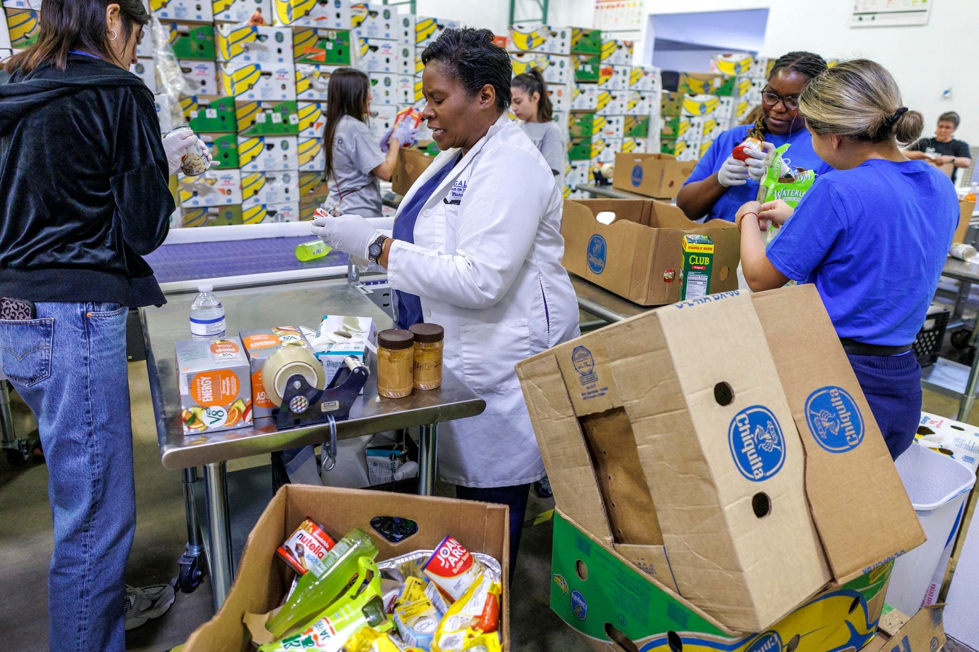 Jueza veta que Gobierno de EEUU recupere fondos para bonos de alimentos y penalice estados