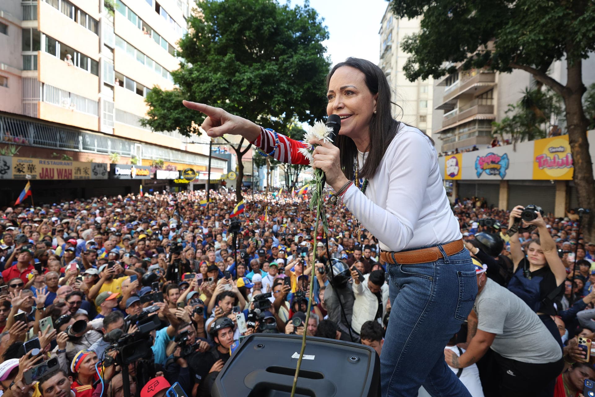 Machado dice que el Nobel de la Paz es un logro y un reconocimiento para toda Venezuela