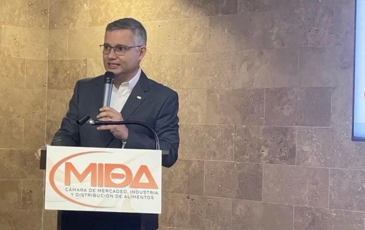 Insisten en la eliminación de la comisión parcializada del Salario Mínimo