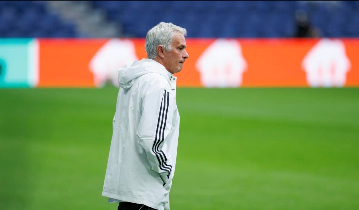 [VIDEO] Mourinho se felicita por el triunfo de Florentino y avala su regreso: "Sí, por supuesto"