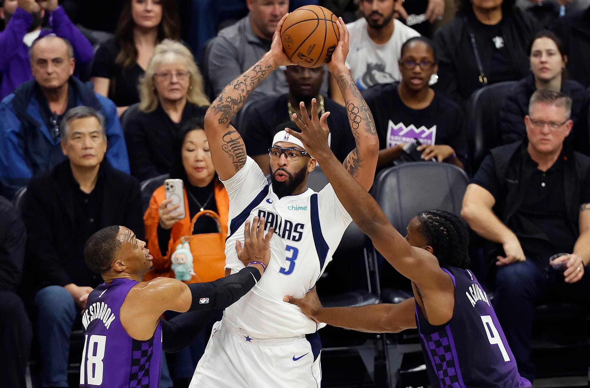 Los Dallas Mavericks traspasan a Anthony Davis a los Washington Wizards