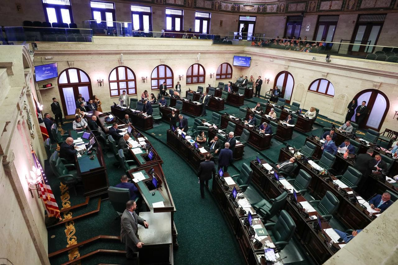 Determinan sancionar a representante por situación con boleto de tránsito