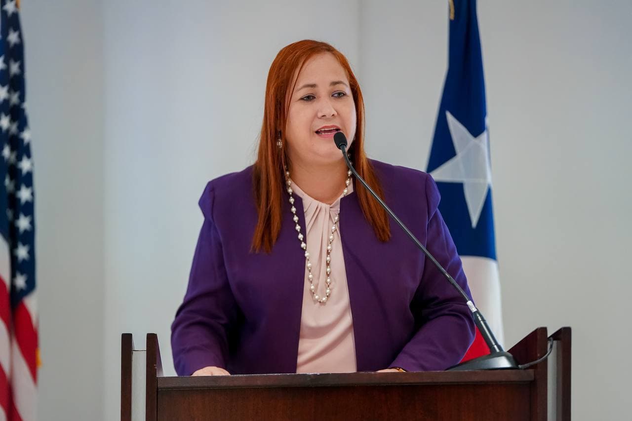 Senadora pide perdón tras controversia por audios filtrados
