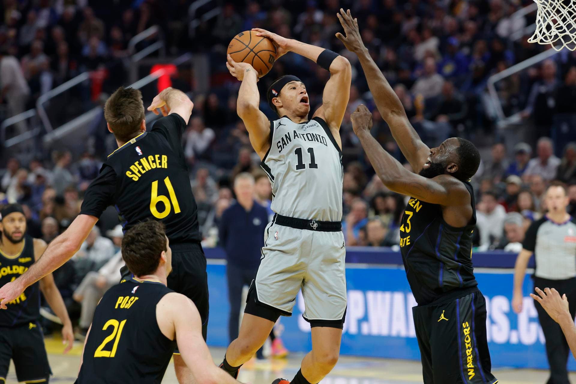 Jokic engrasa la máquina