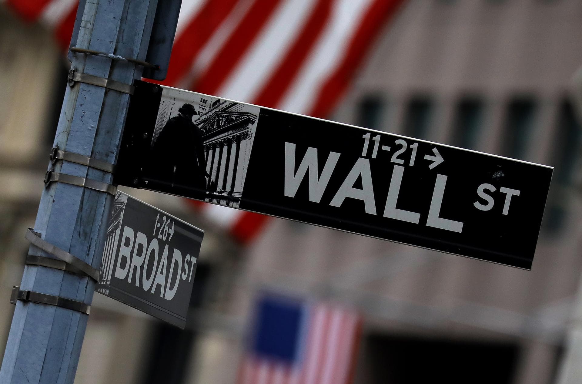 Wall Street cerró en verde y con récords