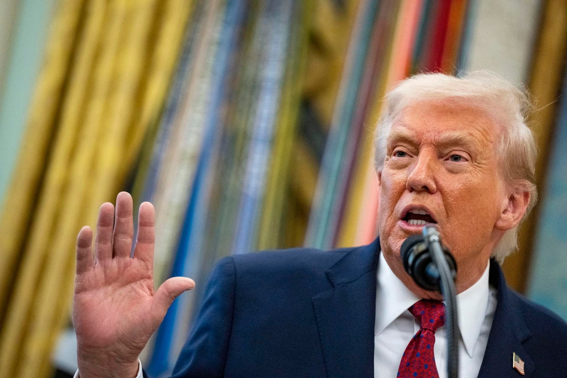 Trump insiste en que no necesita permiso del Congreso para atacar a carteles en Venezuela