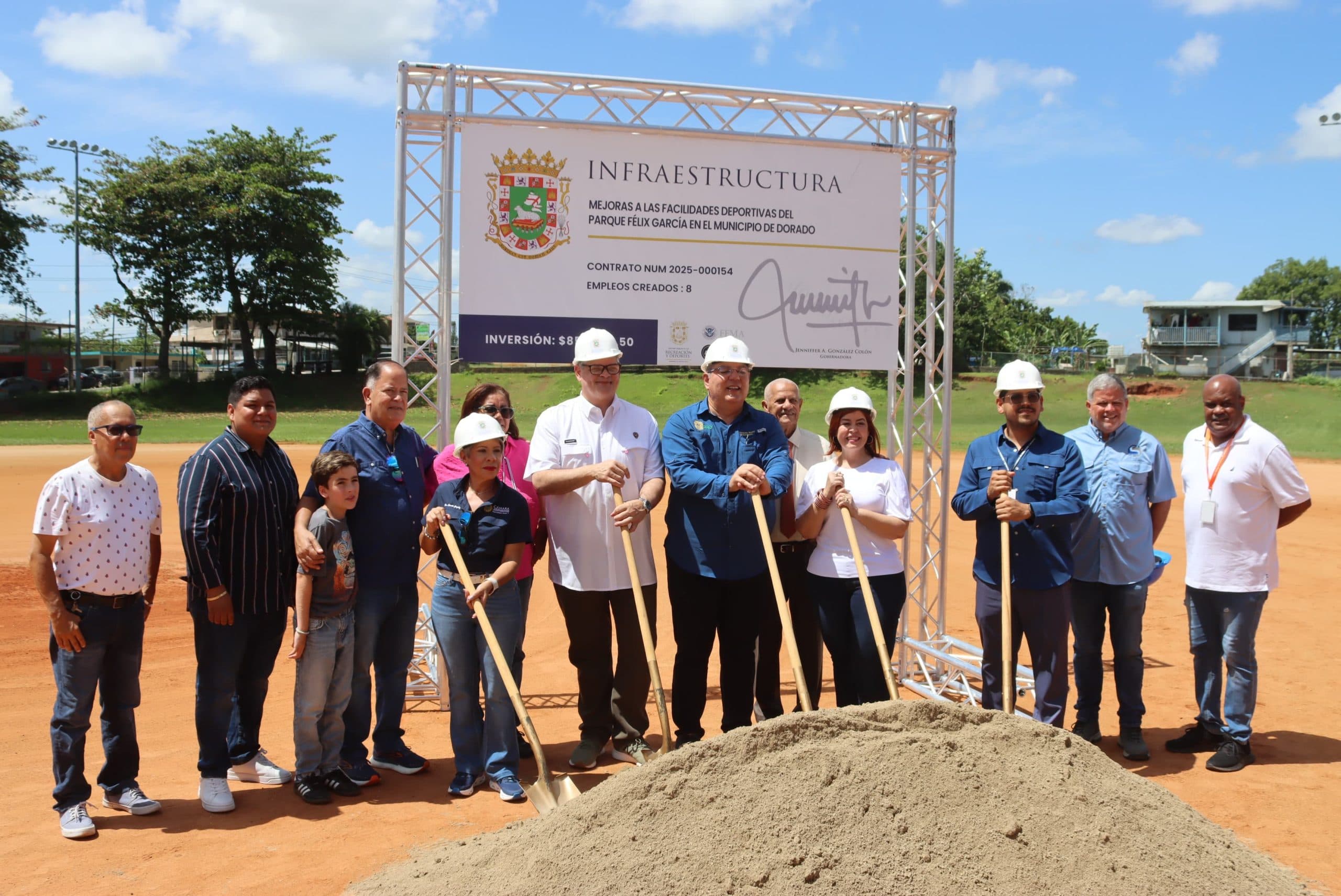 Inician remodelación del Parque Félix García en Dorado